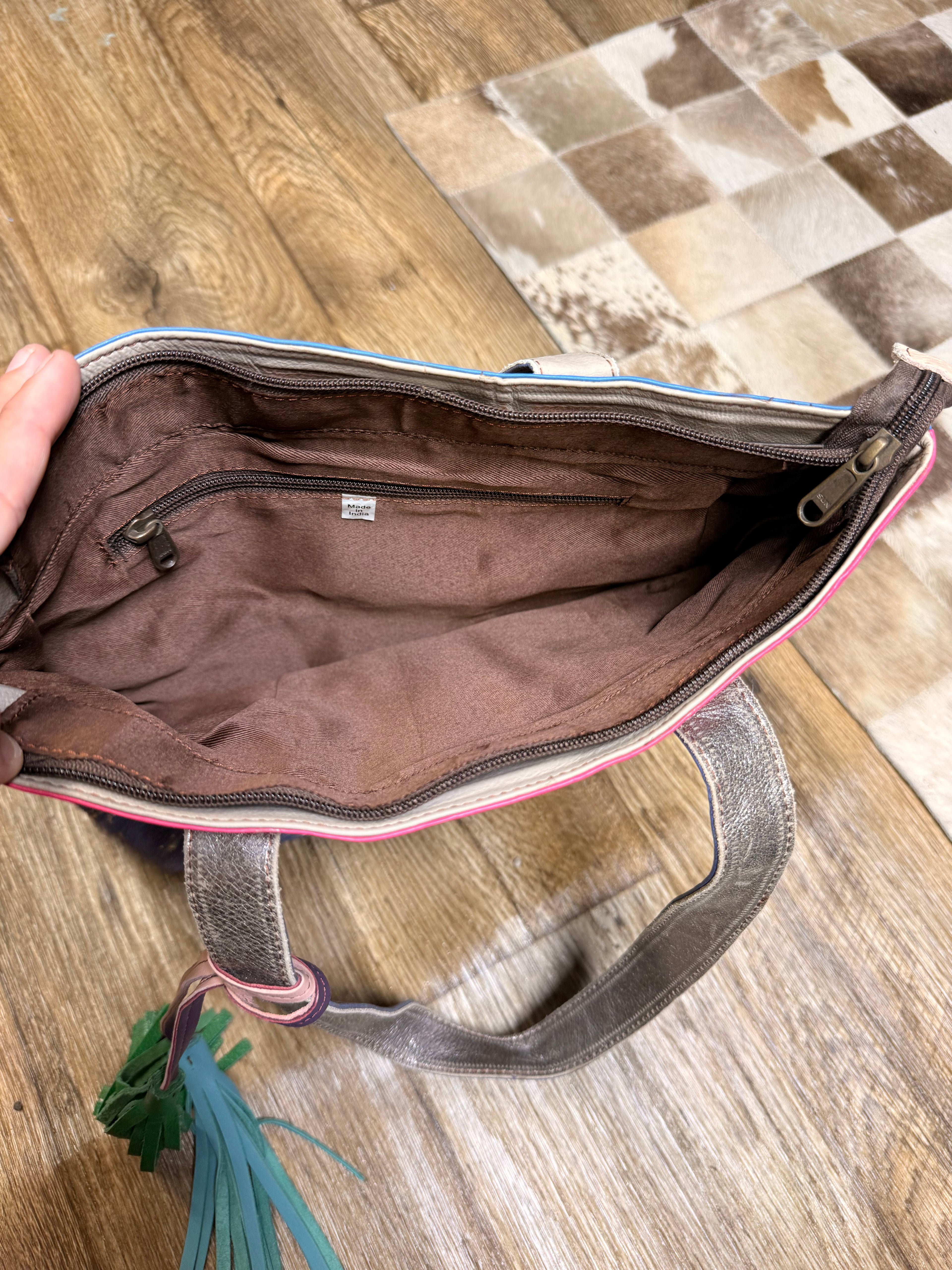 Dyed Cowhide and leather shoulder bag:purple