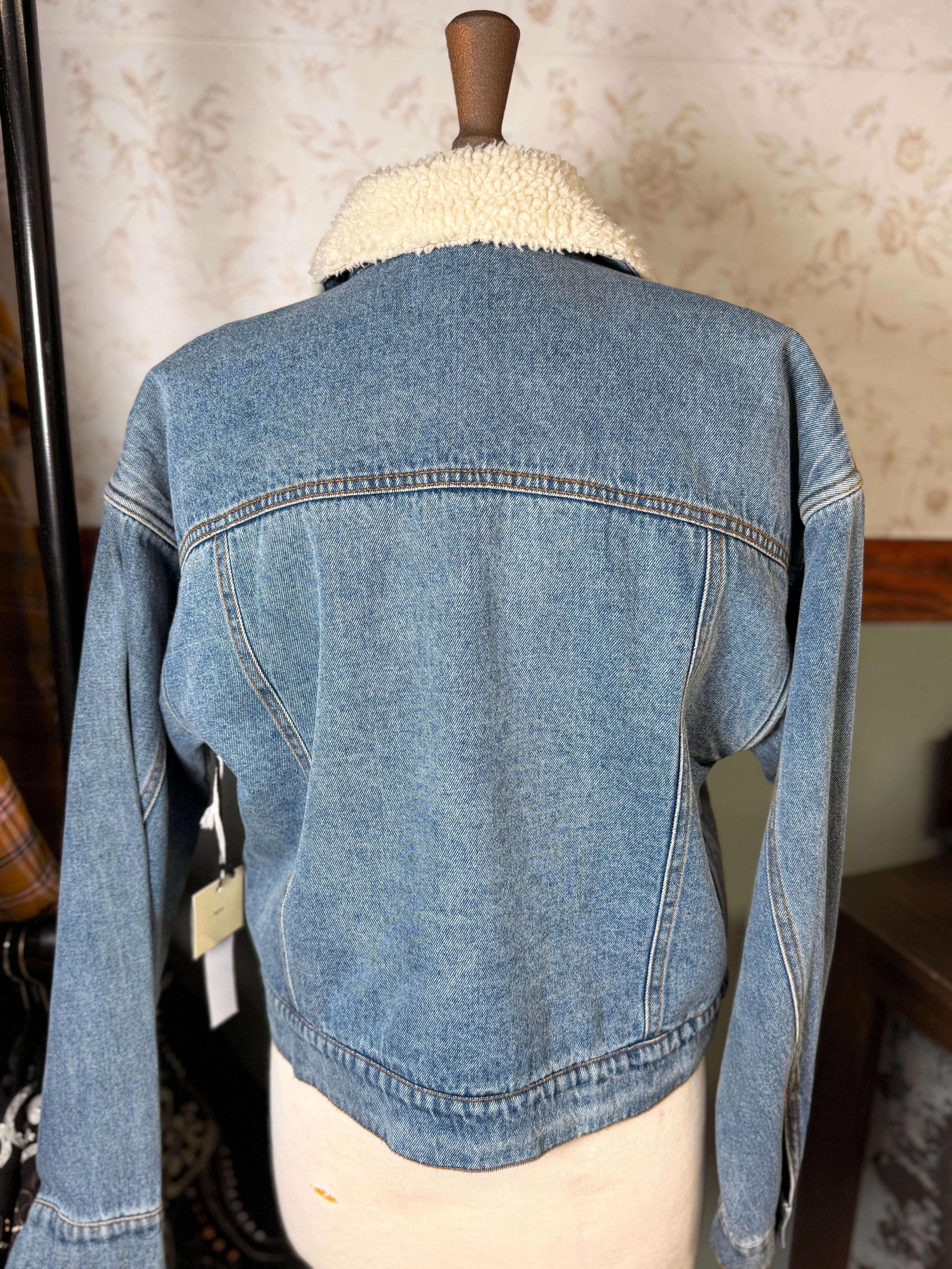 tgla Sherpa lined denim jacket