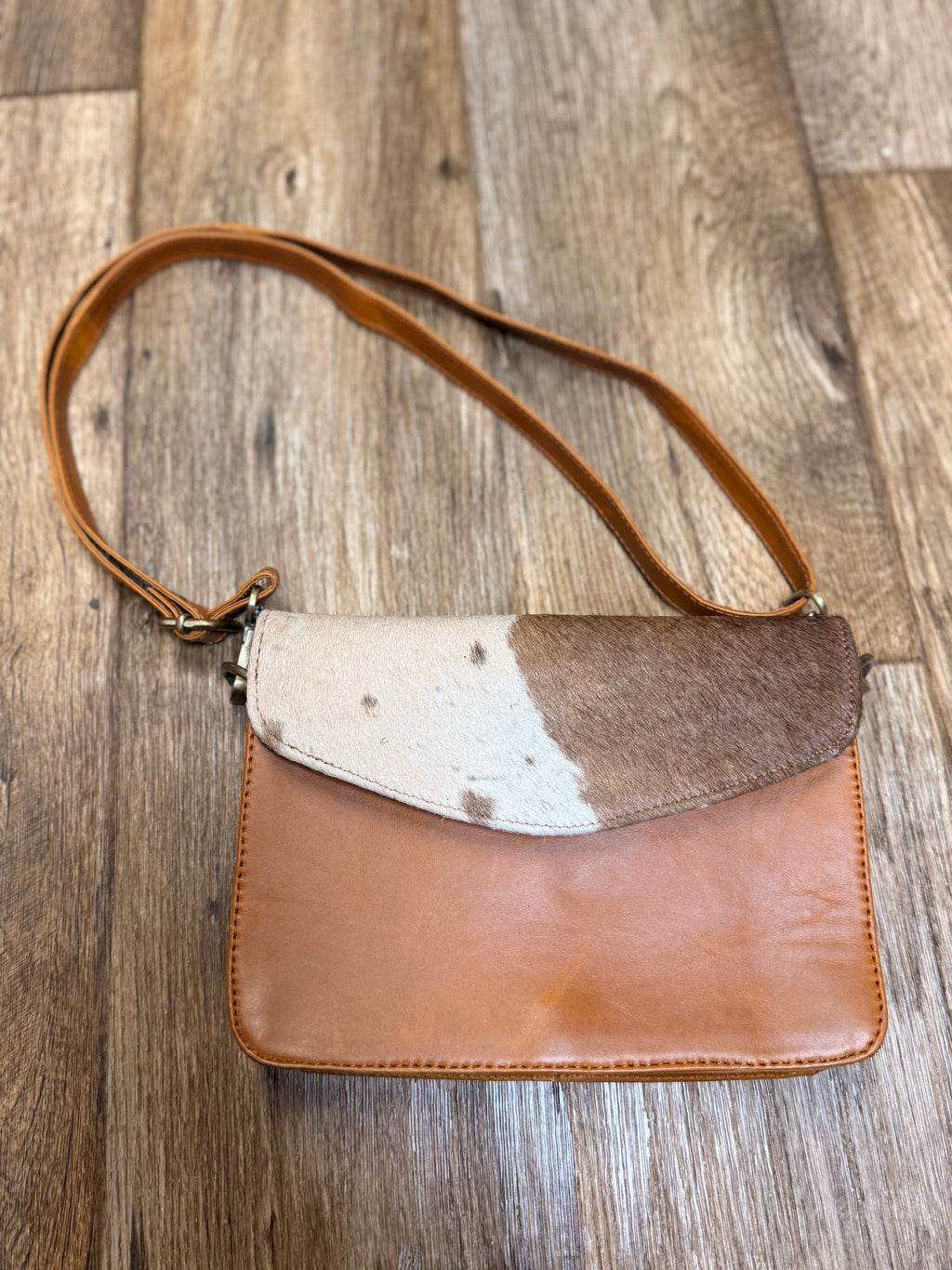 Cowhide Accordion Envelope Purse