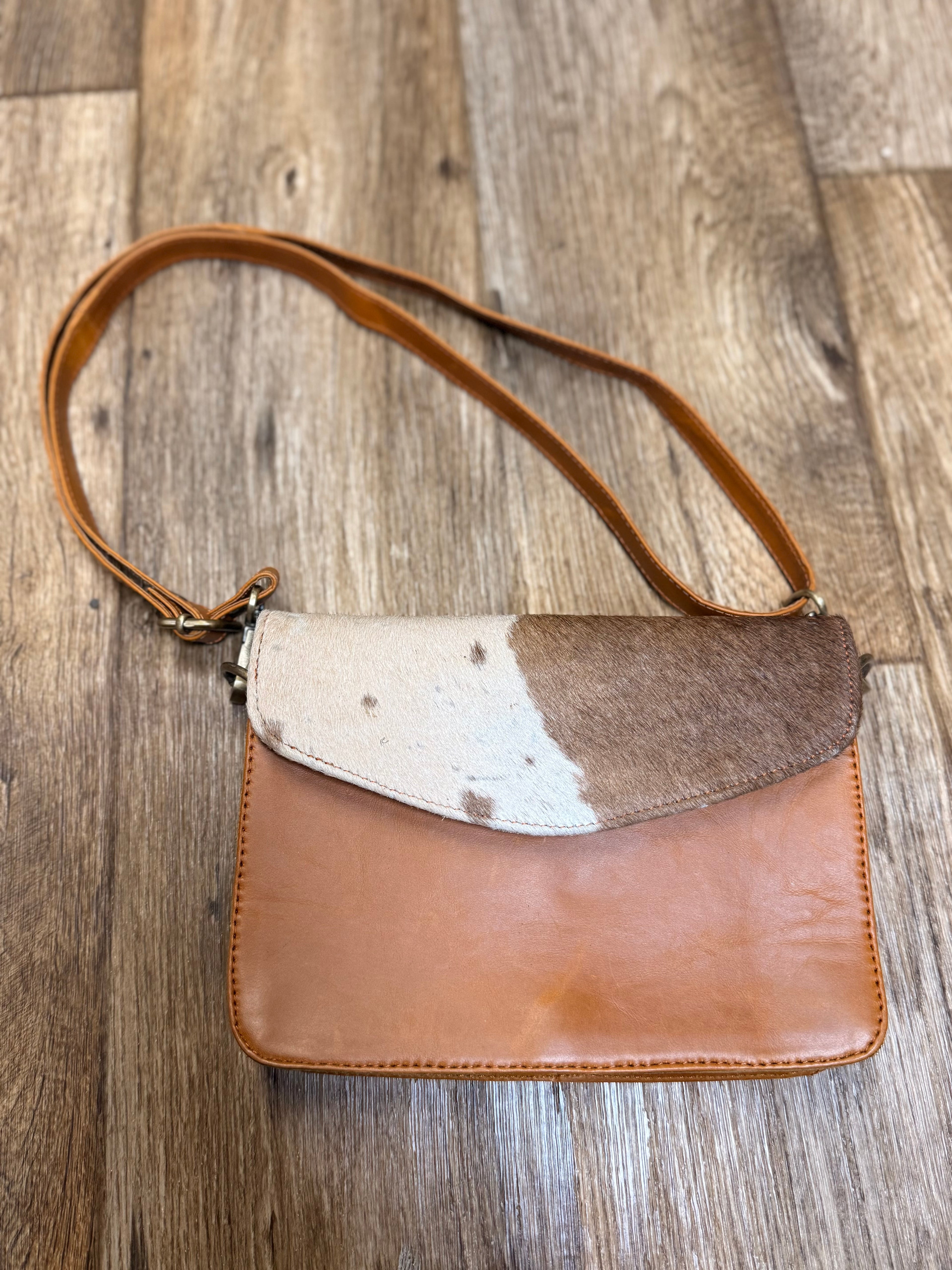 Cowhide Accordion Envelope Purse