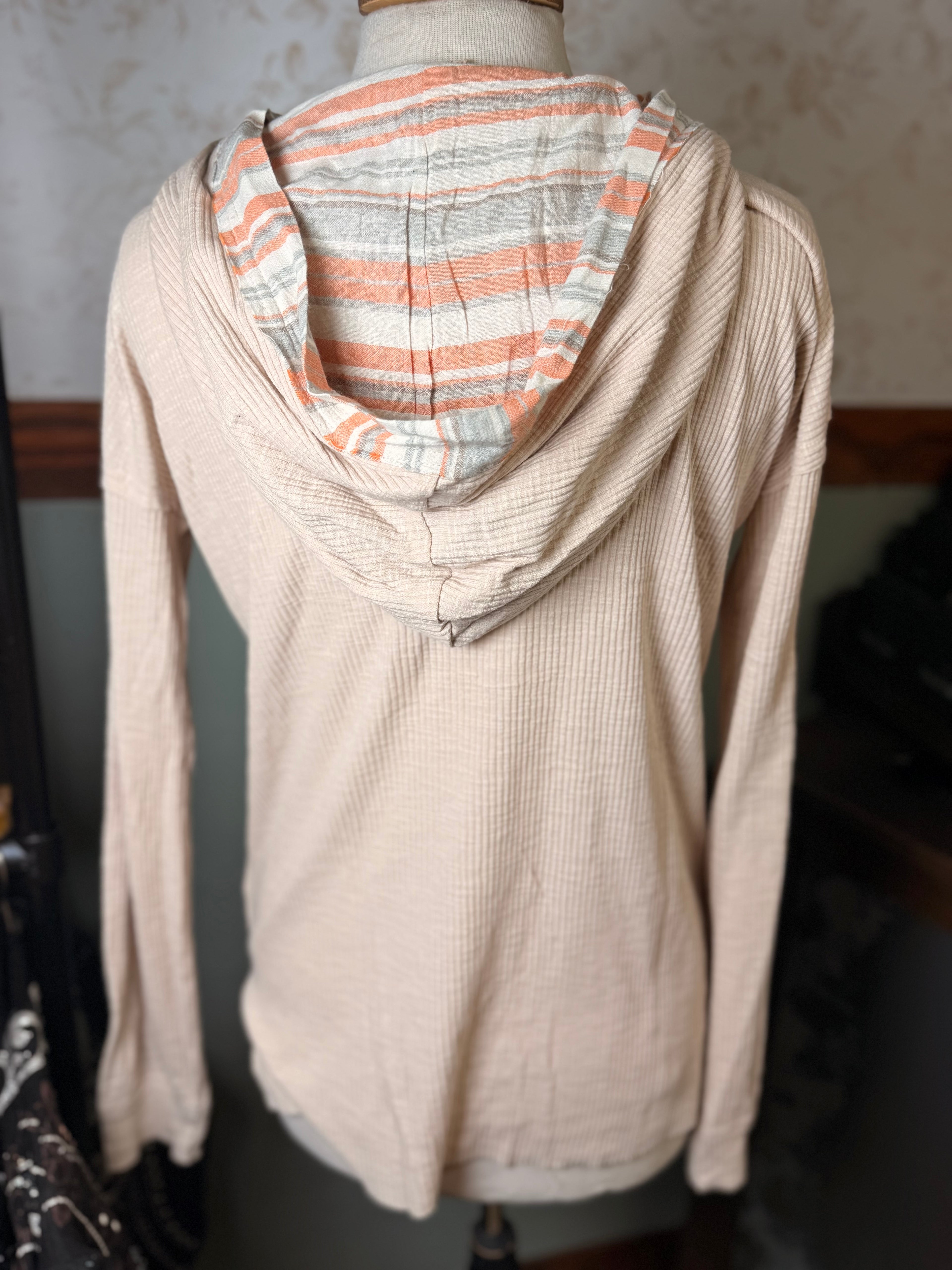 Hem & Thread cream tie top