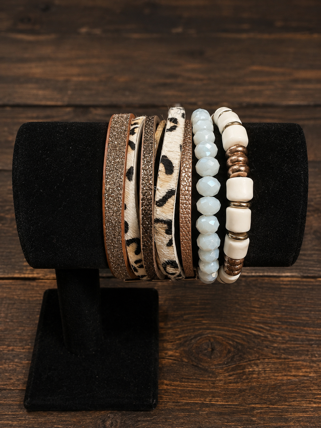 Magnetic bracelet stacks