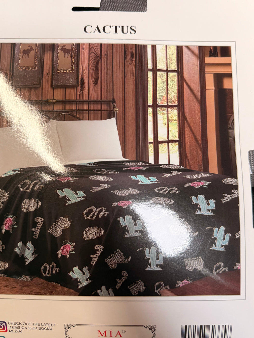 Mia Queen fleece blanket Cactus