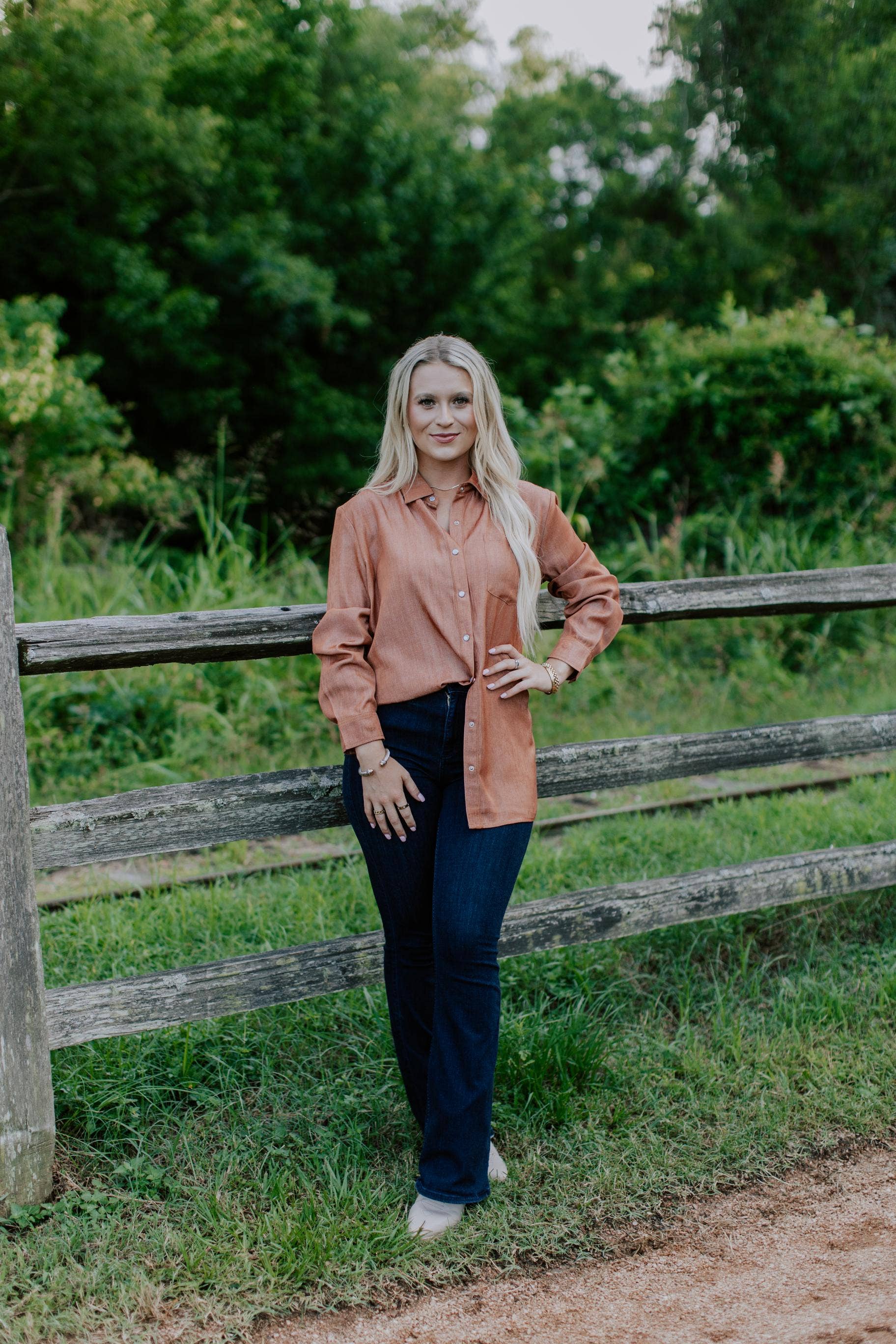 MK767 Pearl Snap Button Up Shirt: Rust / S