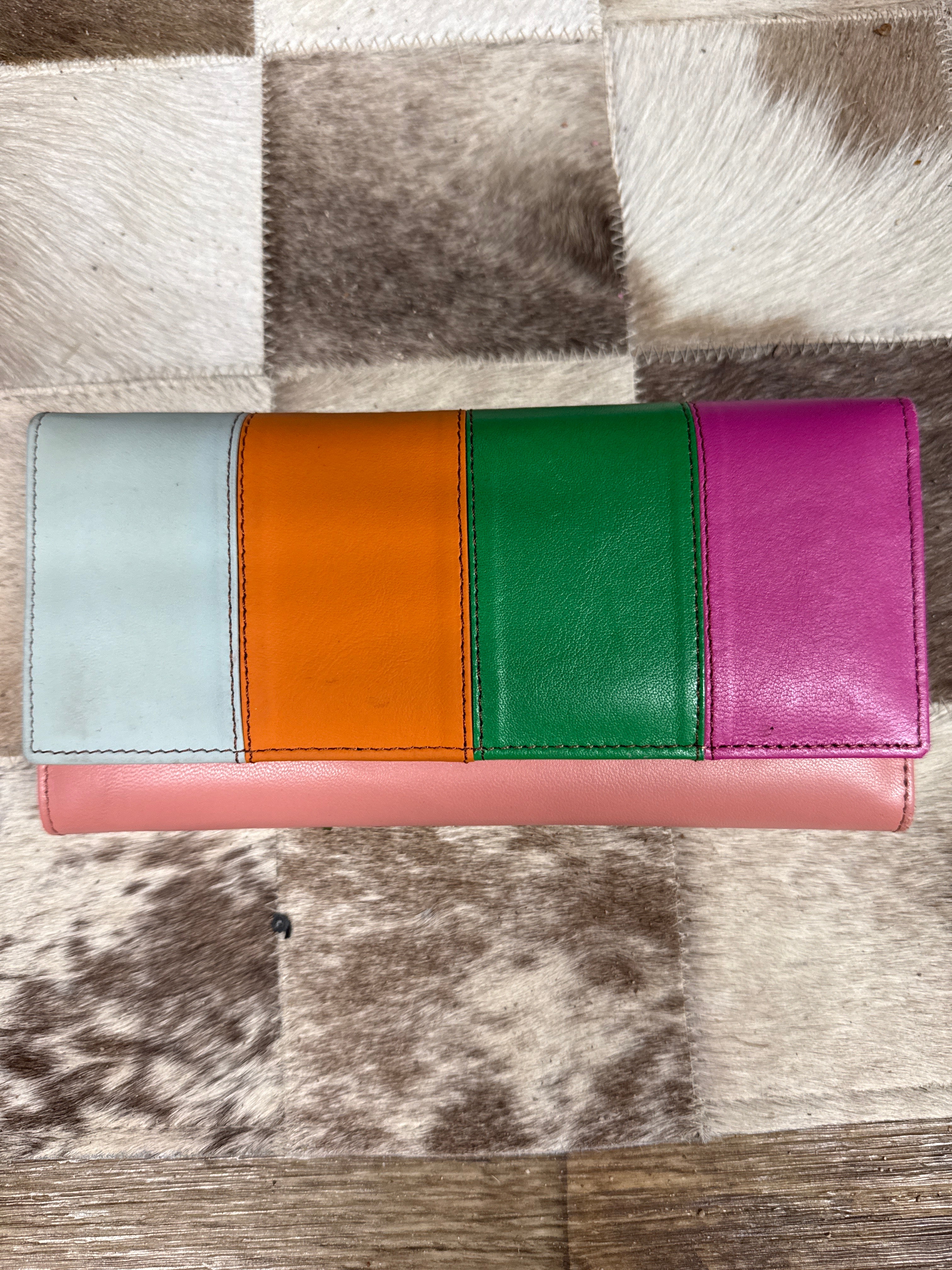 Multicolor leather wallet