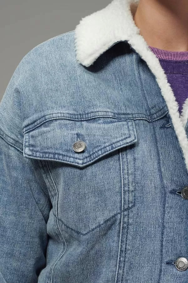 Women’s Sherpa lined denim jacket