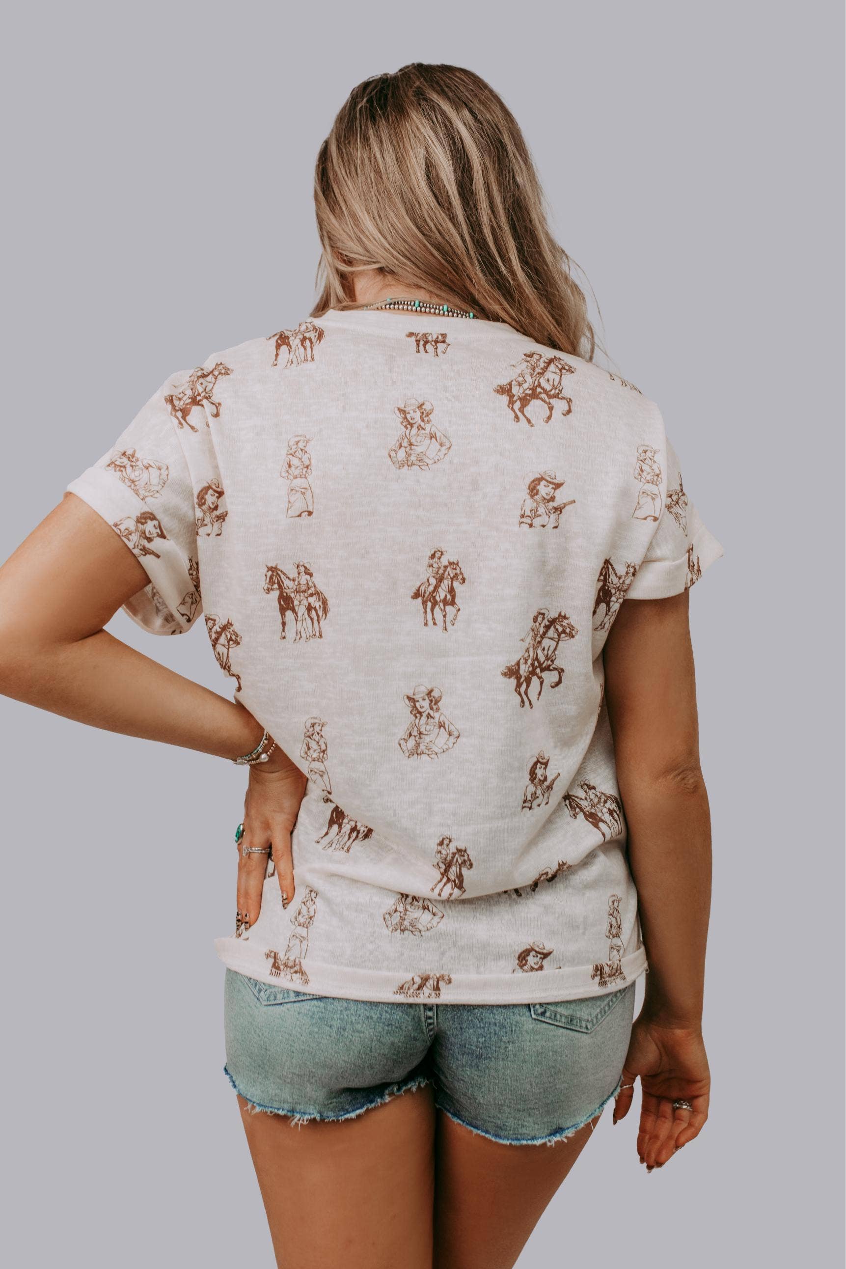 MK642 Cowgirl Loose Fit Tee: Cream / 1XL