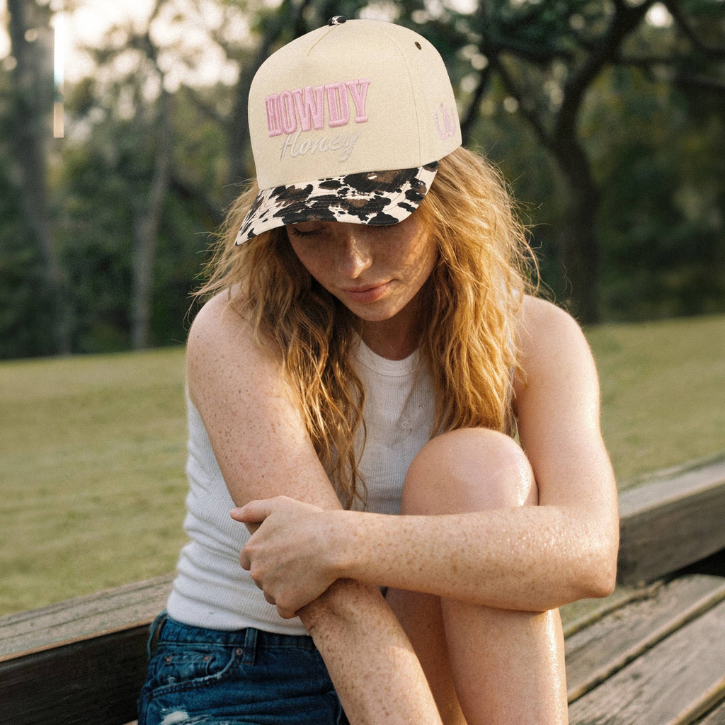 Hana - C.C HOWDY HONEY Letter Embroidered on Two Tone Trucker Hat