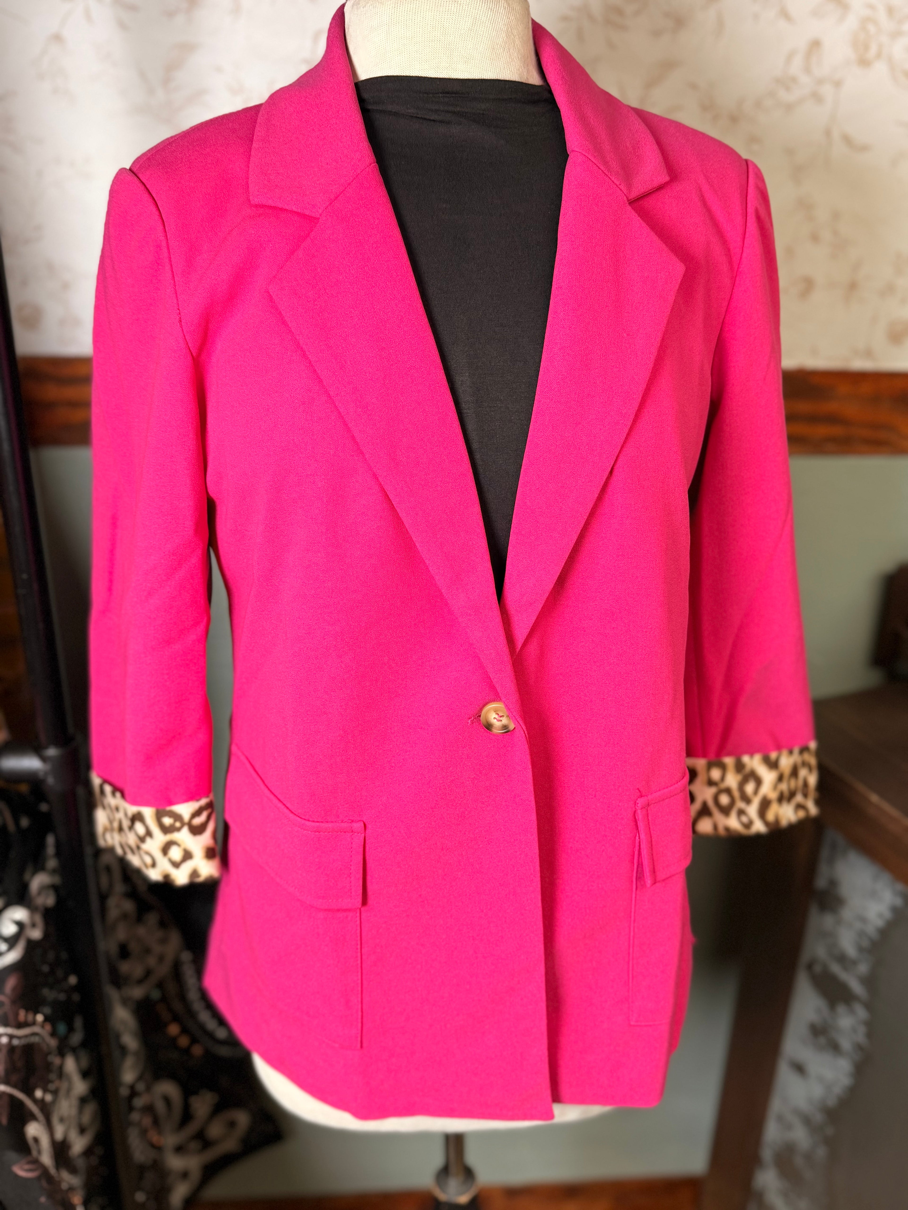 Andree by Unit Fuschia & Leopard Blazer