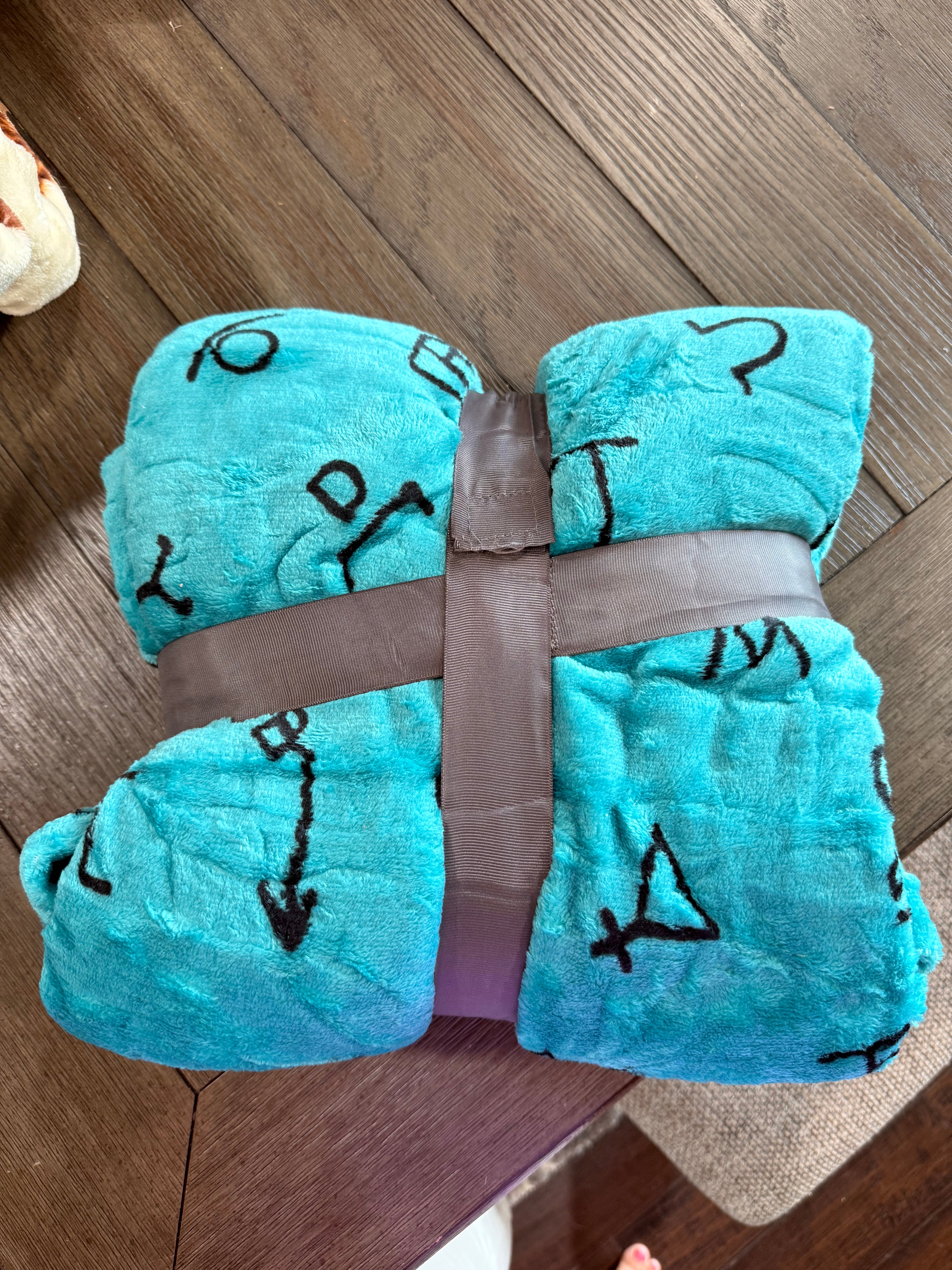 Mia Teal Brands Soft Fleece Throw Blanket Queen size