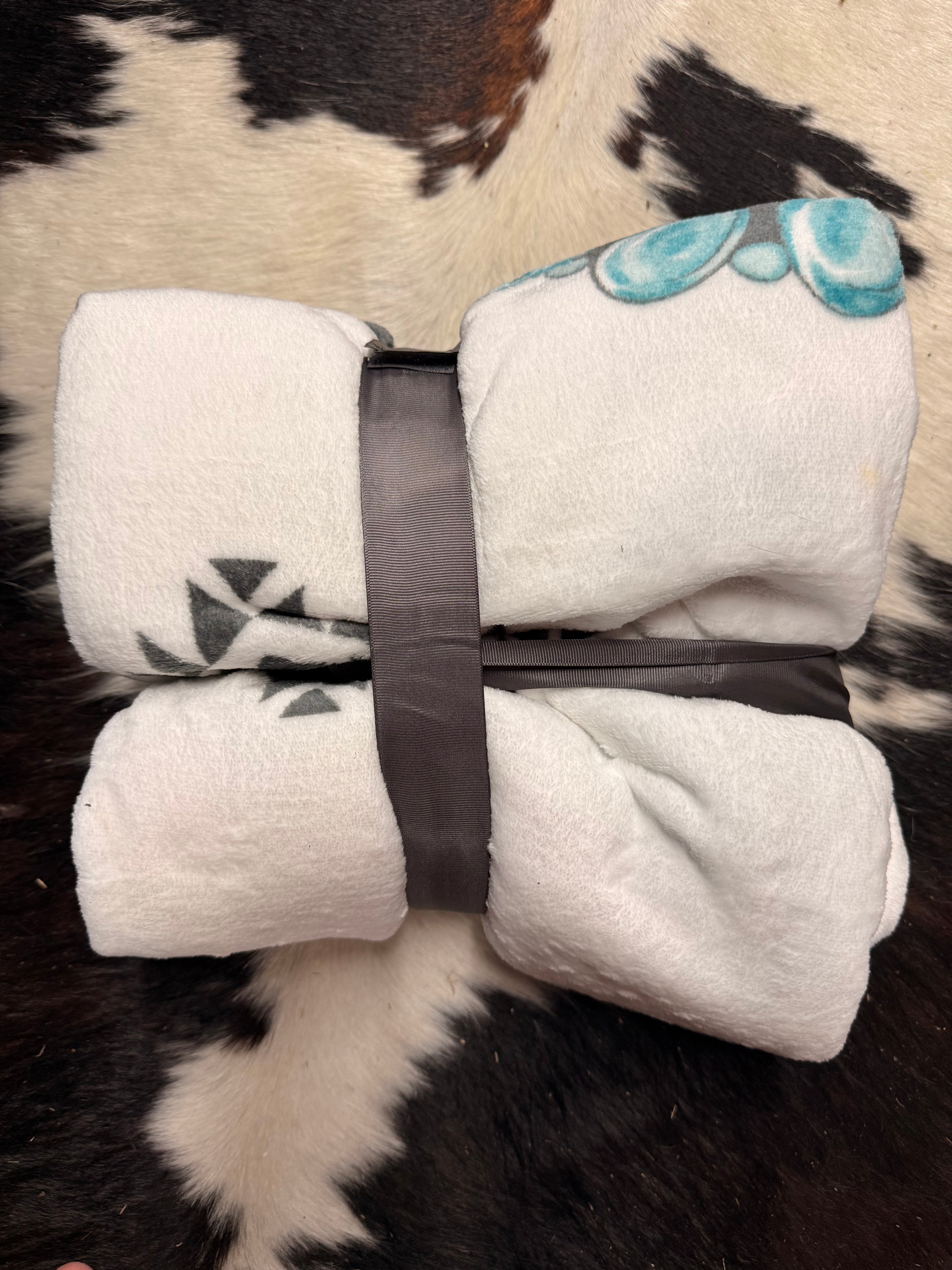 Western Linen Queen Throw Blanket turquoise/flowers