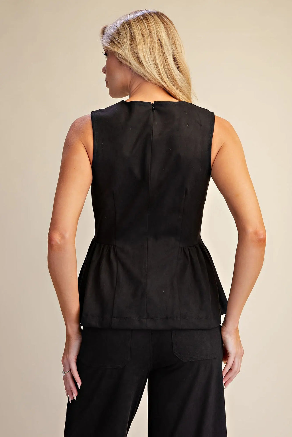 Glam Round-neck Sleeveless Peplum Top