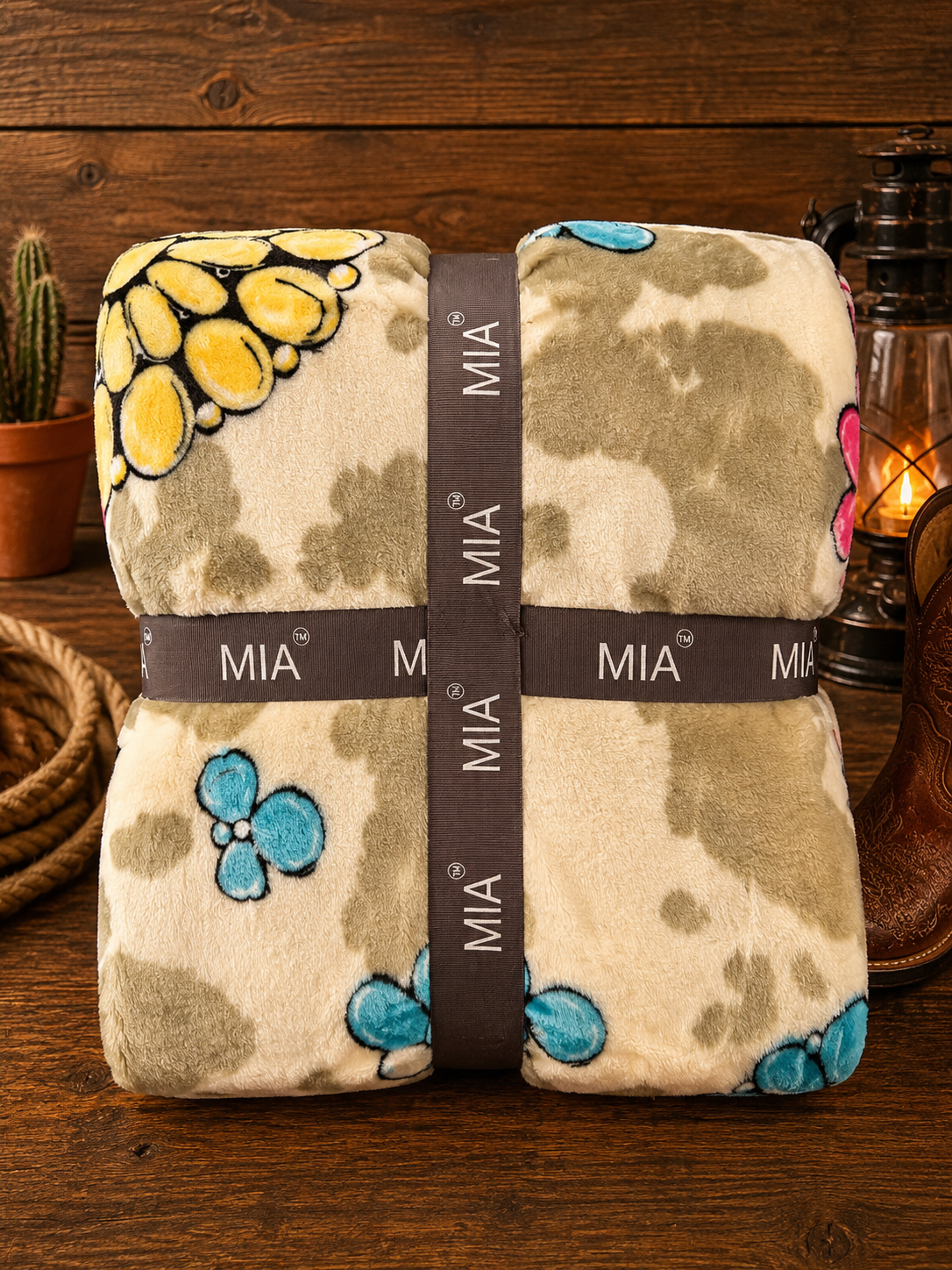 Mia Queen fleece blanket Katya