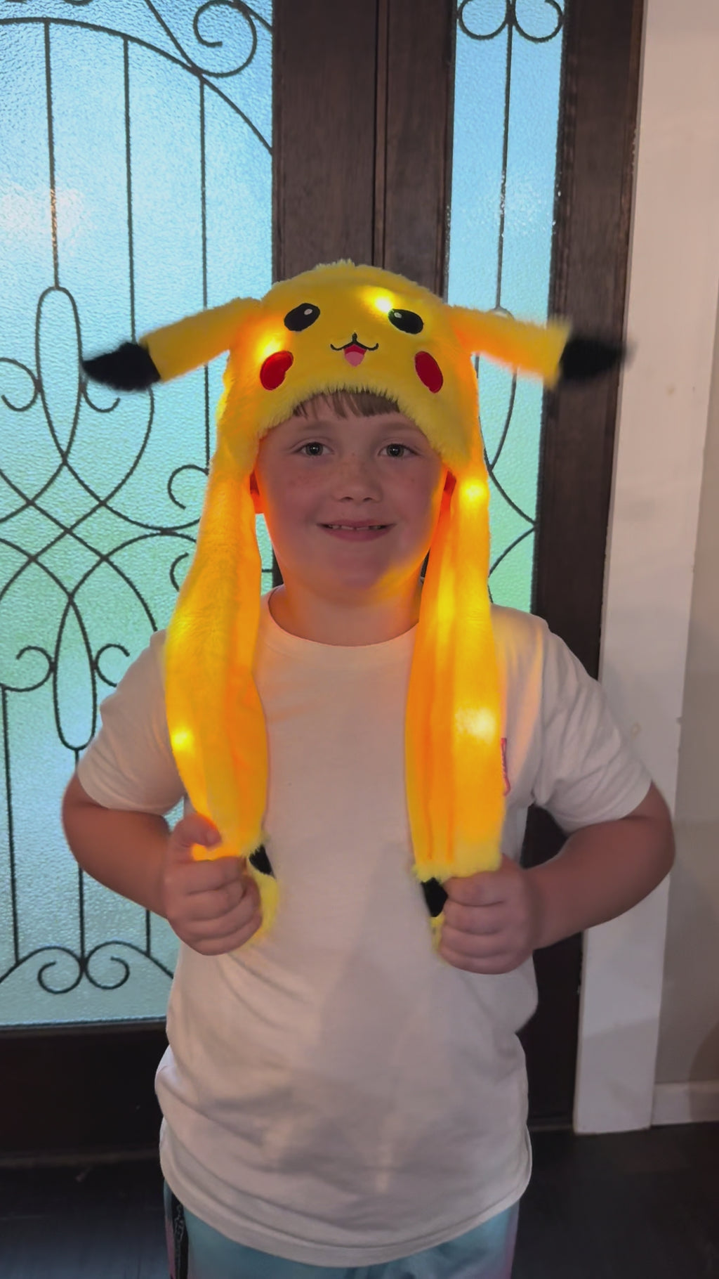 Light up yellow character beanie with movable ears